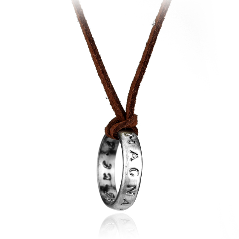 Game Anime Leather Chain Ring  - Vintage Fashion Jewelry avis et prix