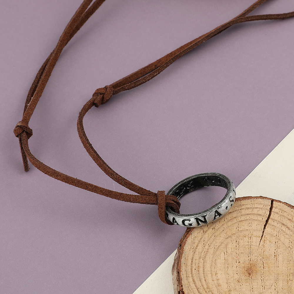 Game Anime Leather Chain Ring  - Vintage Fashion Jewelry avis et prix
