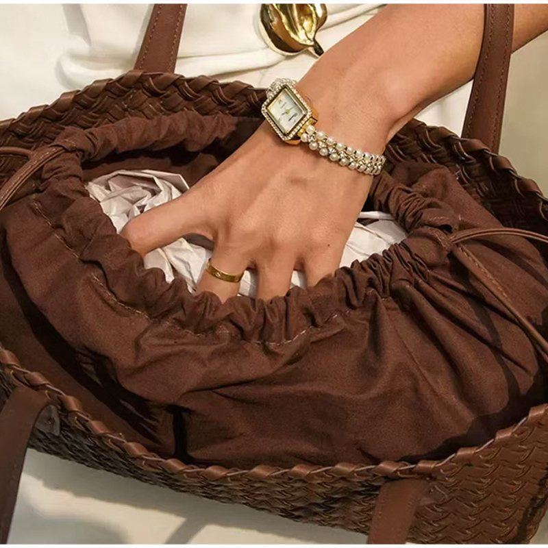 Hollow Woven Crossbody Shoulde - Vintage Fashion Market avis et prix