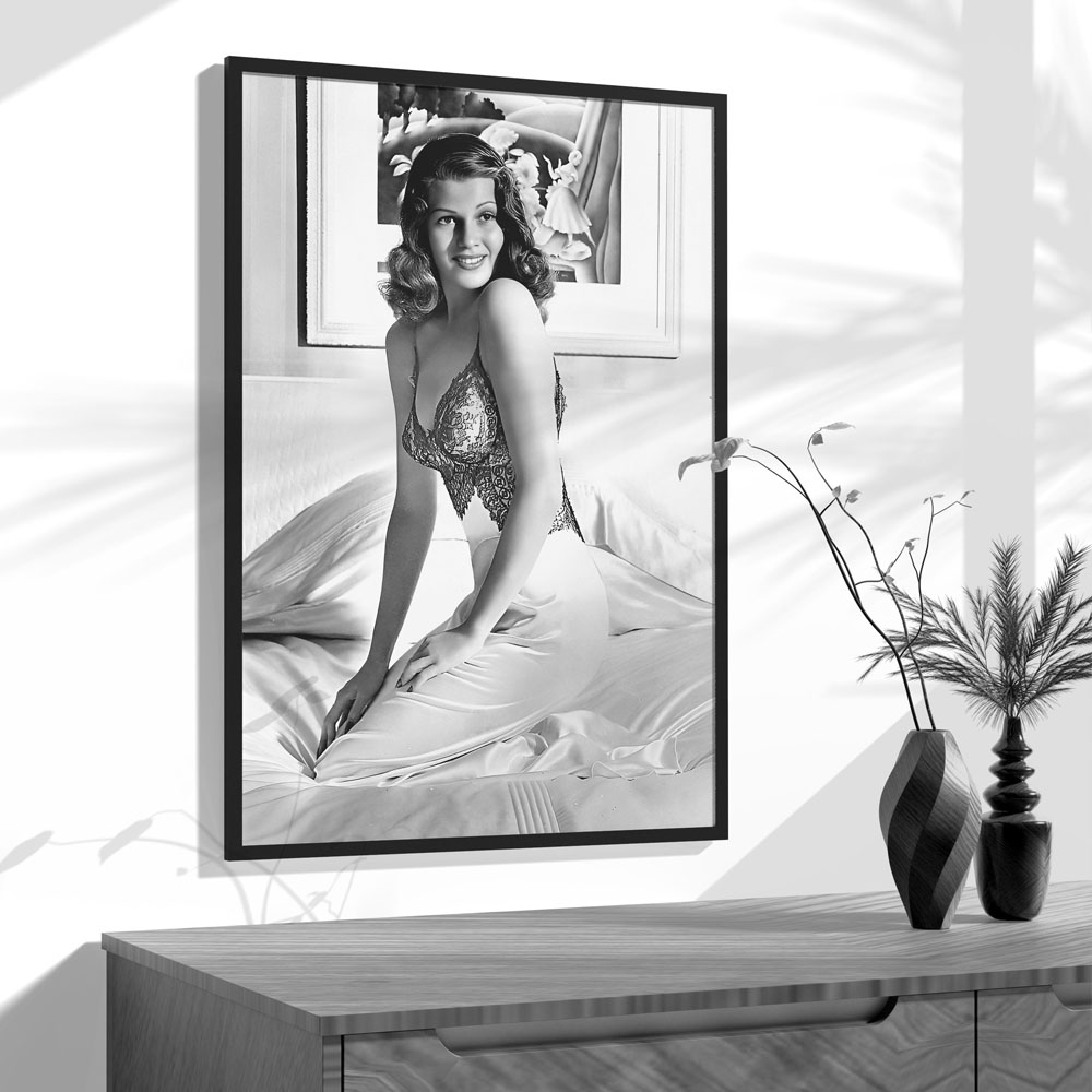 Rita Hayworth Poster,Black and - Vintage Fashion Illustration avis et prix