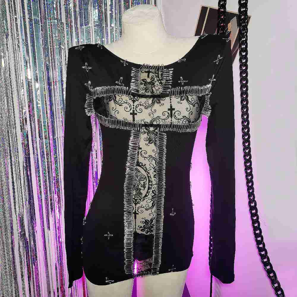 Emo Gothic T-Shirt 90s Vintage - Vintage Fashion Revival avis et prix